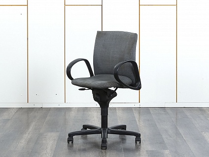 Офисное кресло для персонала  Haworth Ткань Серый Comforto  (КПТС2-07083)