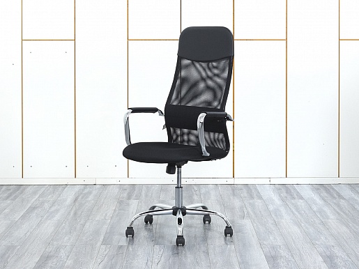 Офисное кресло руководителя   Сетка Черный   (КРСЧ-25044)