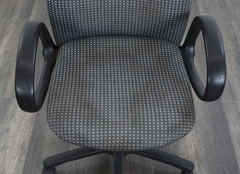 Офисное кресло для персонала  Haworth Ткань Серый Comforto  (КПТС2-07083)