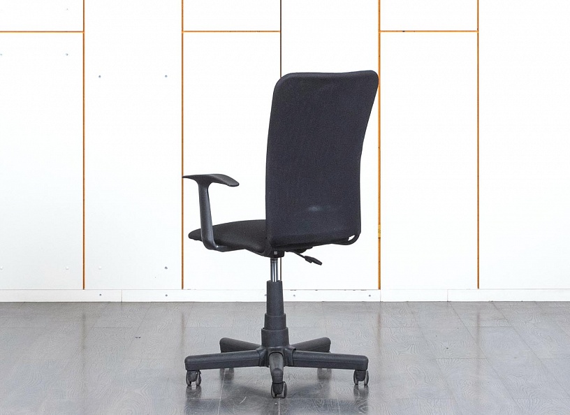 Офисное кресло для персонала   Ткань Черный   (КПТЧ1-27120)