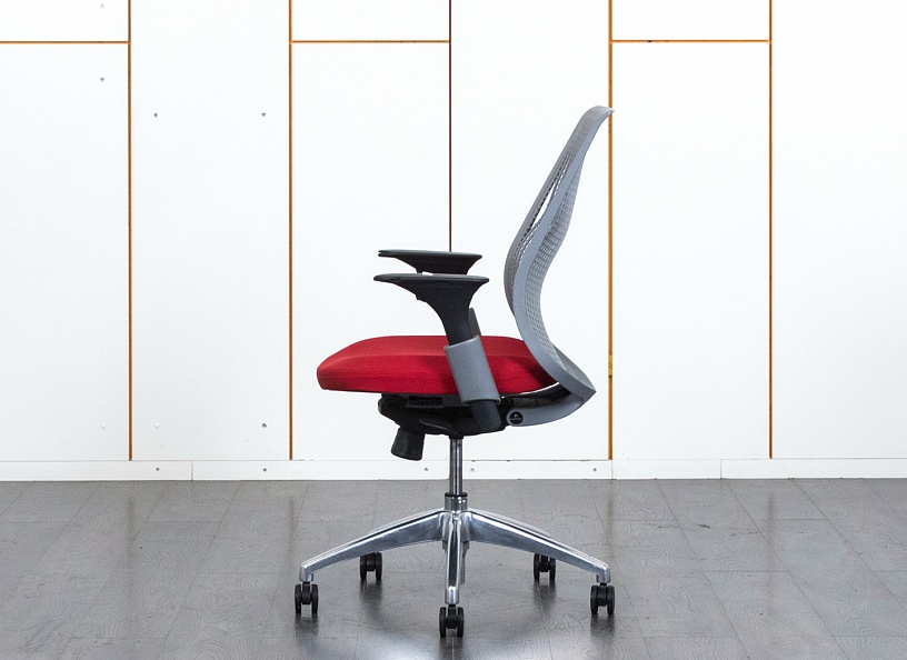 Офисное кресло для персонала  Юнитекс Ткань Красный   (КПТК1-29090уц)