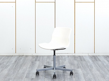 Офисный стул IKEA Пластик Белый   (УНПБ-20034)