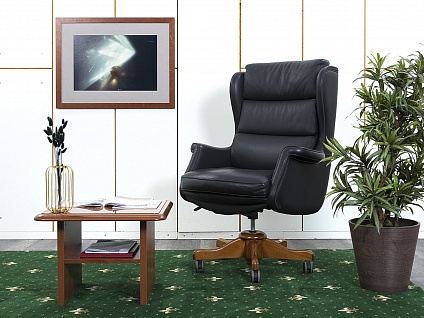 Офисное кресло руководителя  Mascheroni Кожа Черный One  (КРКЧ1-02103)
