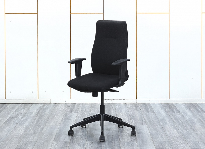 Офисное кресло руководителя   Ткань Черный   (КРТЧ2-17023)