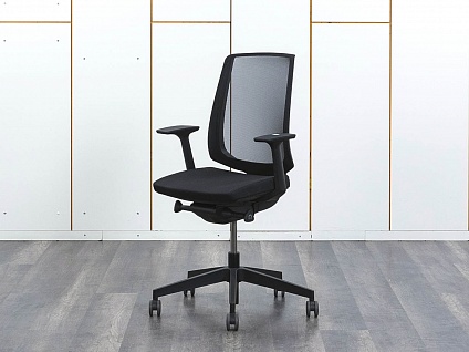 Офисное кресло для персонала  Profim Сетка Черный Light Up 250S  (КПСЧ-09082(нов))
