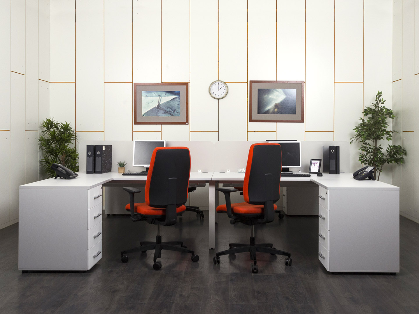 Комплект офисной мебели  3 200х3 250х740 ЛДСП Белый   (КОМБ-08071)