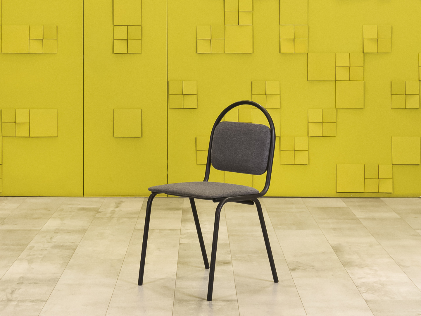 Офисный стул  Ткань Чёрный Россия  ИЗО(м)