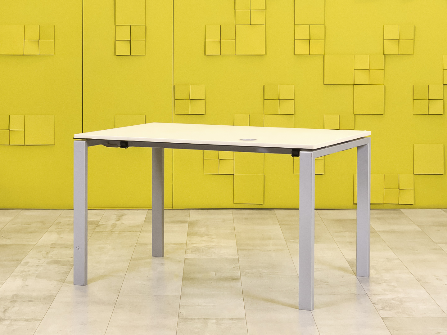 Офисный стол прямой ЛДСП Бежевый  СППБ-09046