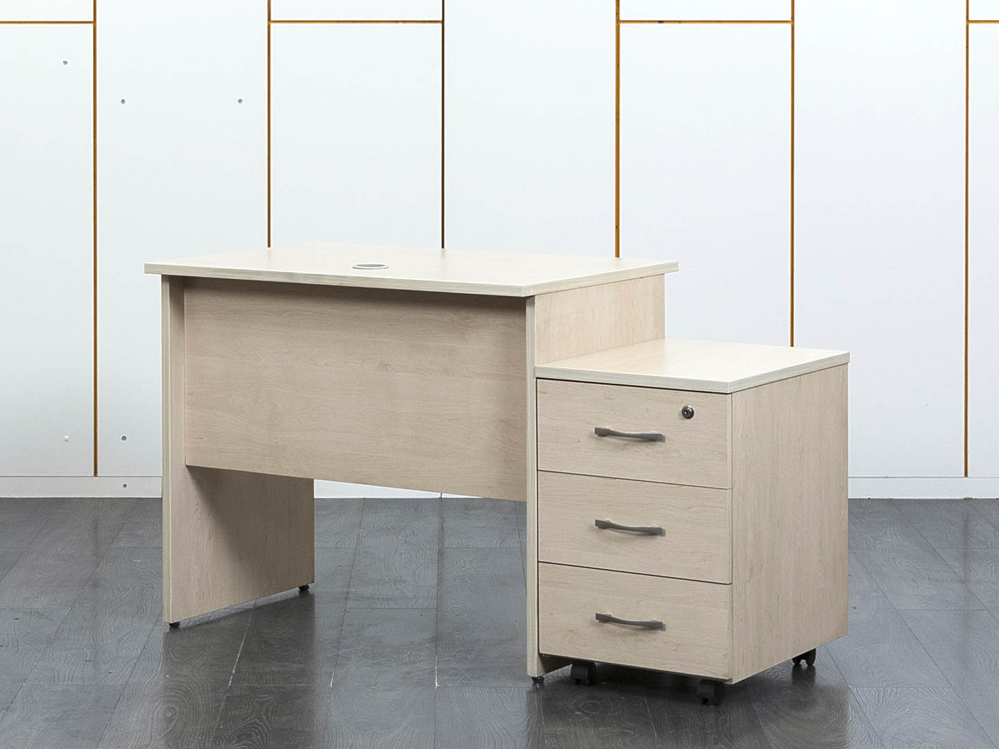 Комплект офисной мебели стол с тумбой  900х600х750 ЛДСП Клен   (СППВ2к-10121)