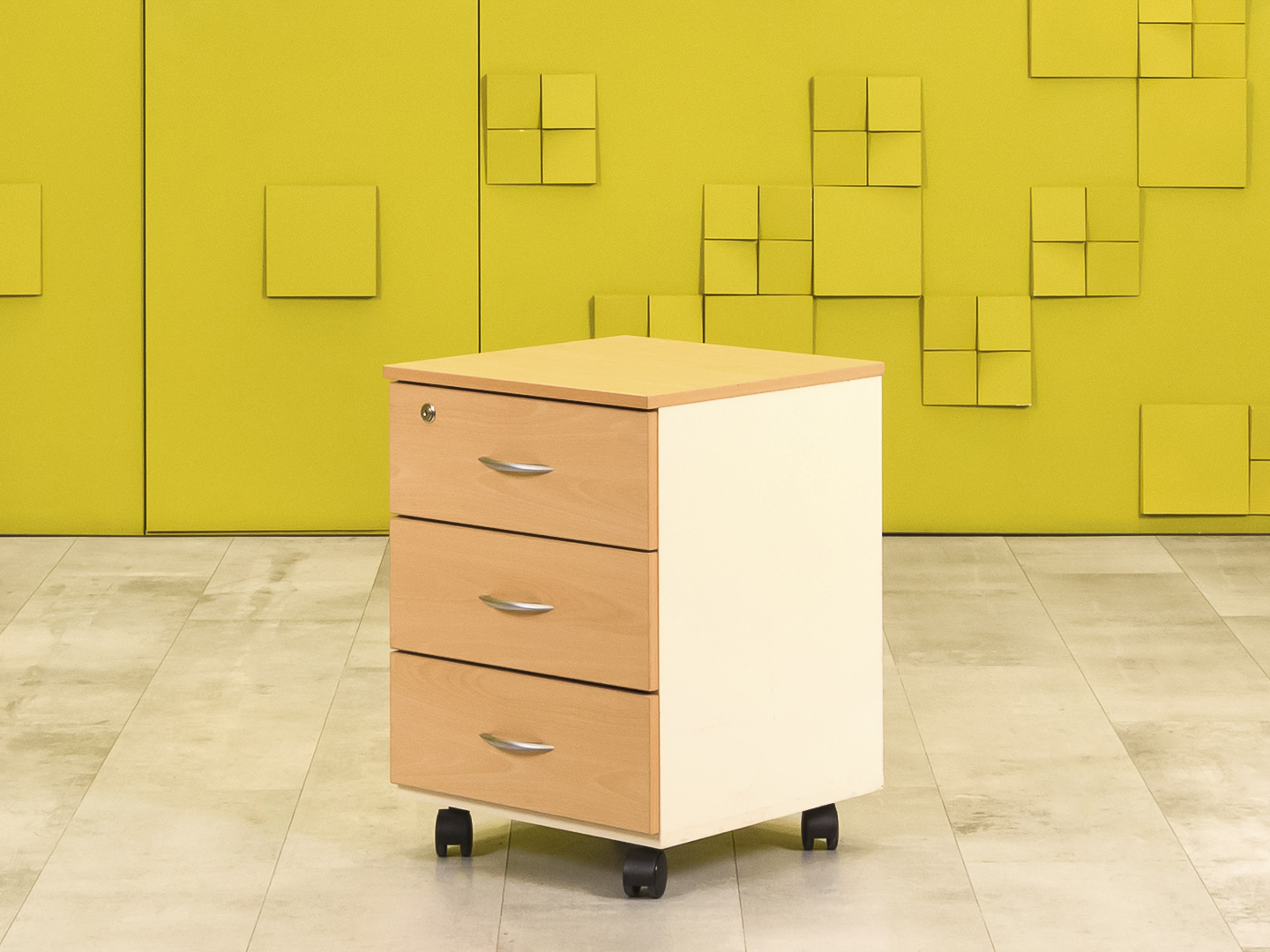 Офисная тумба выкатная  ЛДСП Бук Россия  ТВ3ЯВ-03046