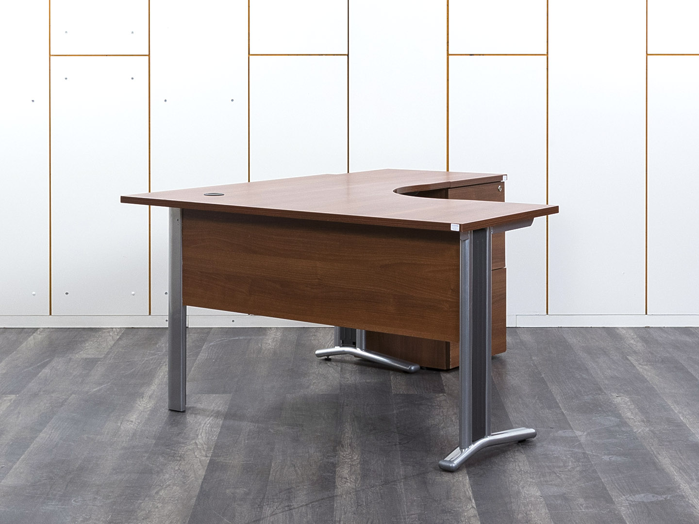 Комплект офисной мебели стол с тумбой  1 400х1 630х750 ЛДСП Вишня   (СПУШКп-30052)
