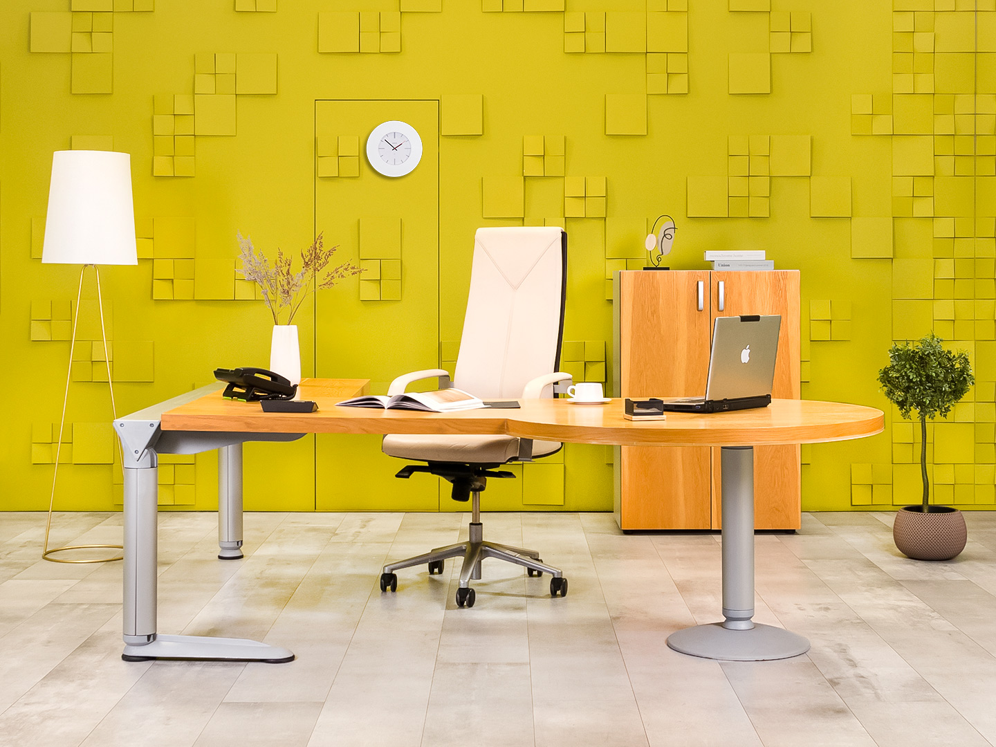 Кабинет руководителя ЛДСП Ольха Импорт_КРЛ-070823