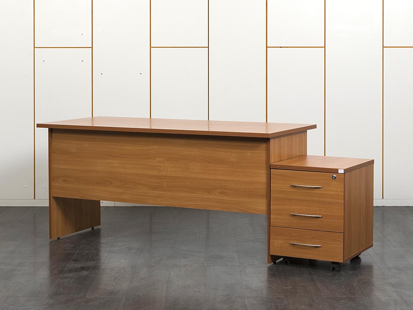 Комплект офисной мебели стол с тумбой  1 600х700х750 ЛДСП Ольха   (СППЛК-01061)