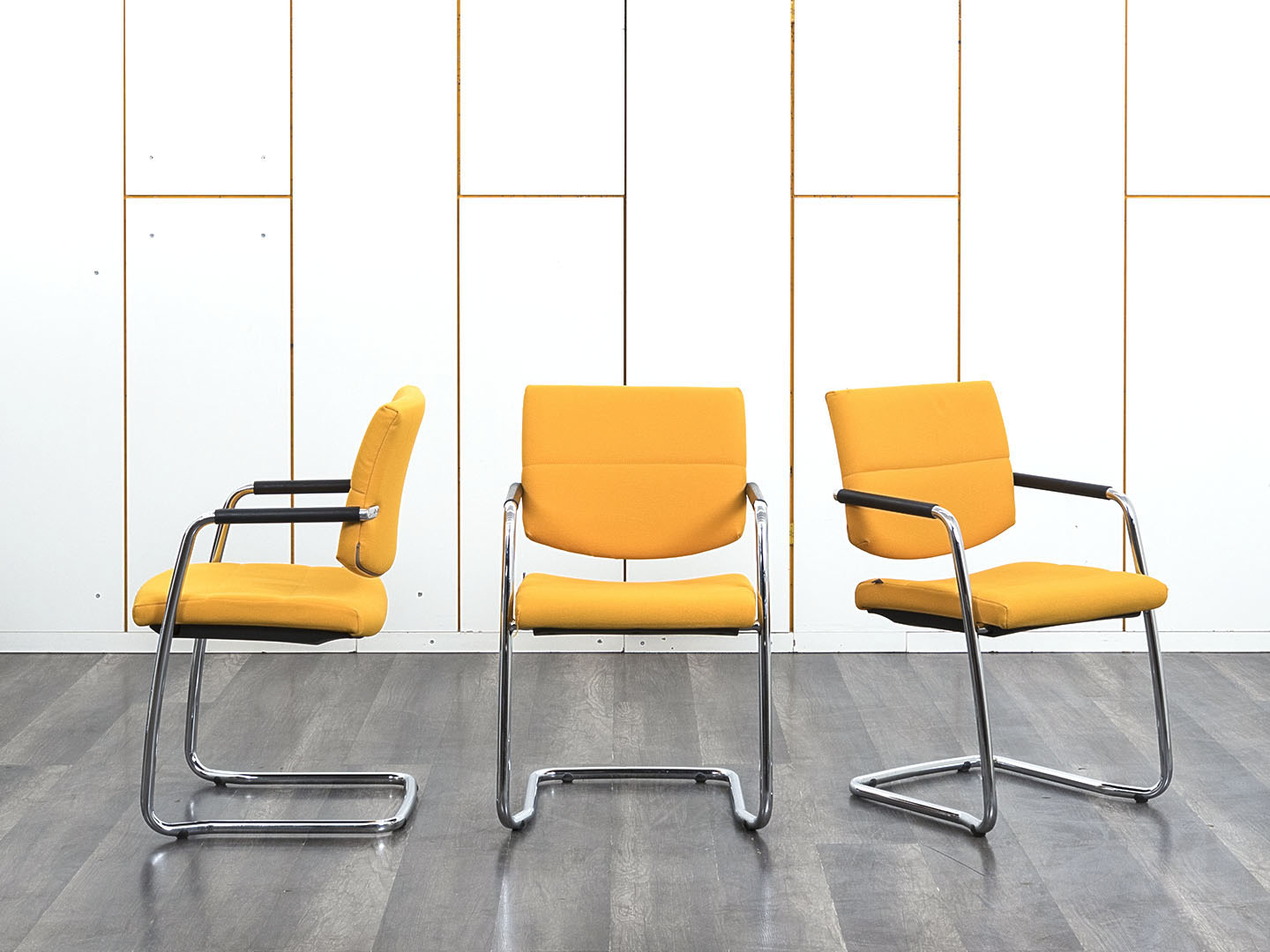 Конференц кресло для переговорной  Желтый Ткань LD Seating   (УДТЖ-07083)