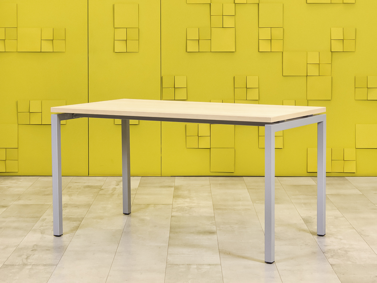 Офисный стол прямой ЛДСП Клен  СППВ-10046