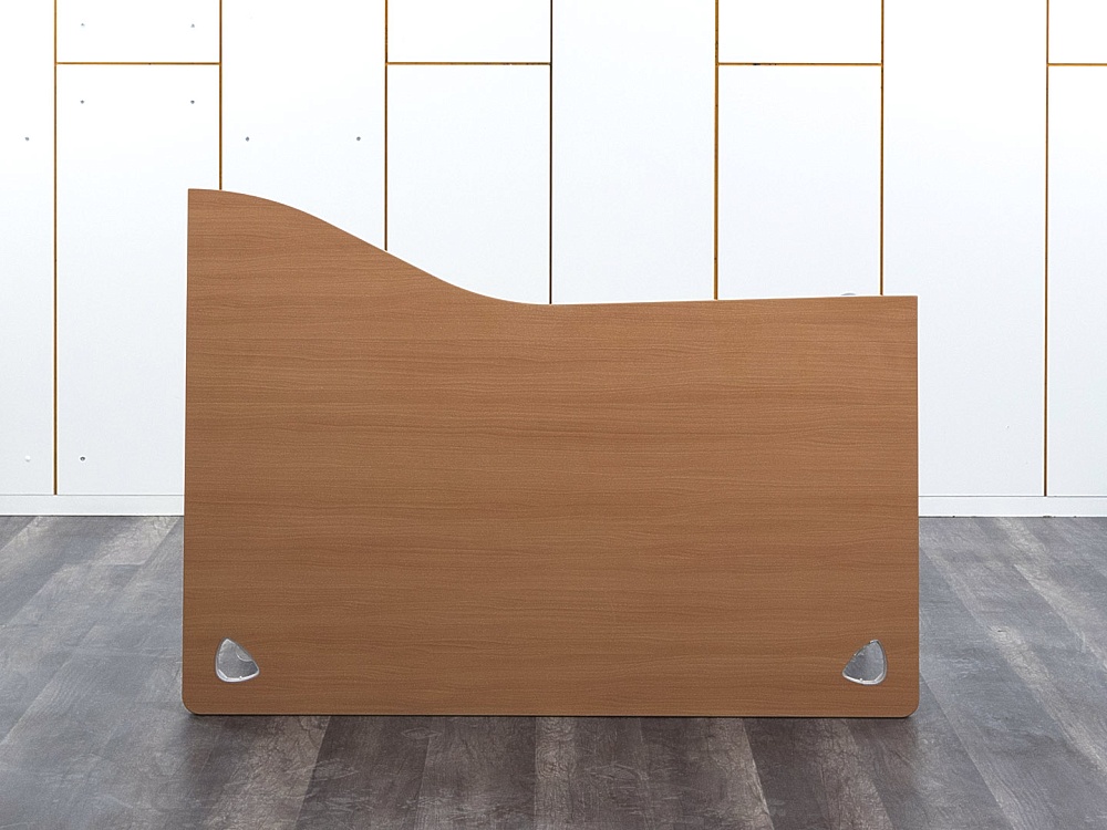 Офисный стол эргономичный SteelCase 1 400х1 000х750 ЛДСП Ольха   (СПЭЛп-30052)