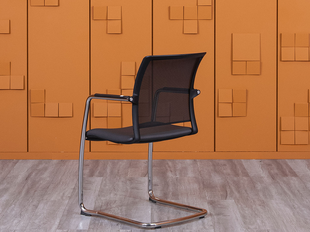 Конференц кресло для переговорной  Черный Ткань LD Seating Look  (КДСЧ-27025)