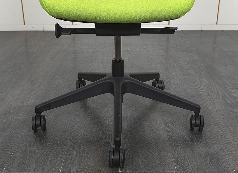 Офисное кресло для персонала  Profim Ткань Зеленый   (КПТЗ-21051)