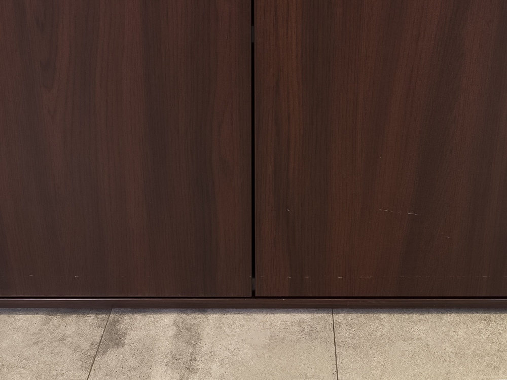 Кабинет руководителя   HAN Шпон Венге Италия  КРЕ-12095