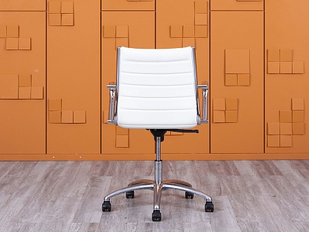 Офисное кресло руководителя  Sitland  Кожа Белый   (КПКБ-27062)