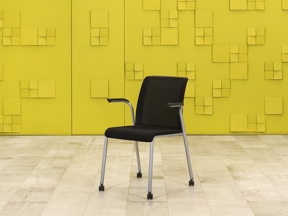 Конференц кресло для переговорной Reply Steelcase Ткань Чёрный Франция  КНТЧ-30016