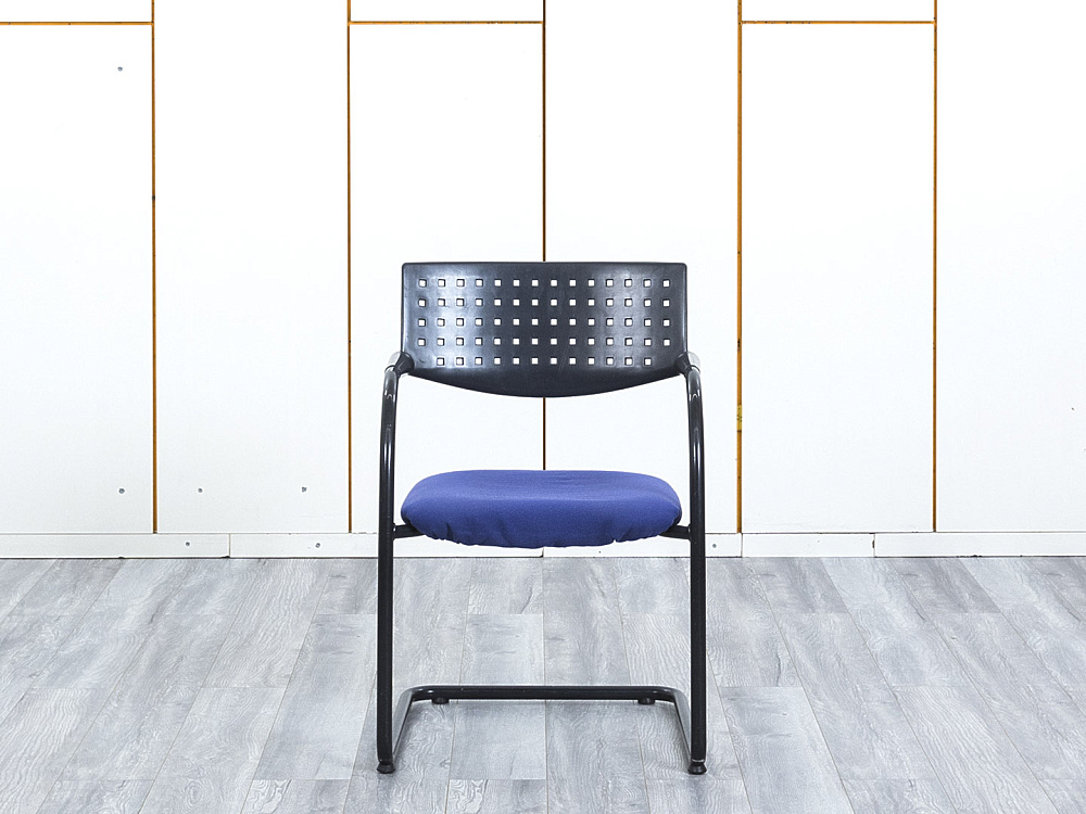 Конференц кресло для переговорной  Синий Ткань VITRA VISAVIS 2  (КДТН-28113)