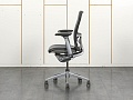 Офисное кресло руководителя  Haworth Кожа Черный Zody  (КРКЧ-07051)