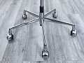 Офисное кресло для персонала  Eames Кожа Бежевый EA 117  (КПКБ-20123)