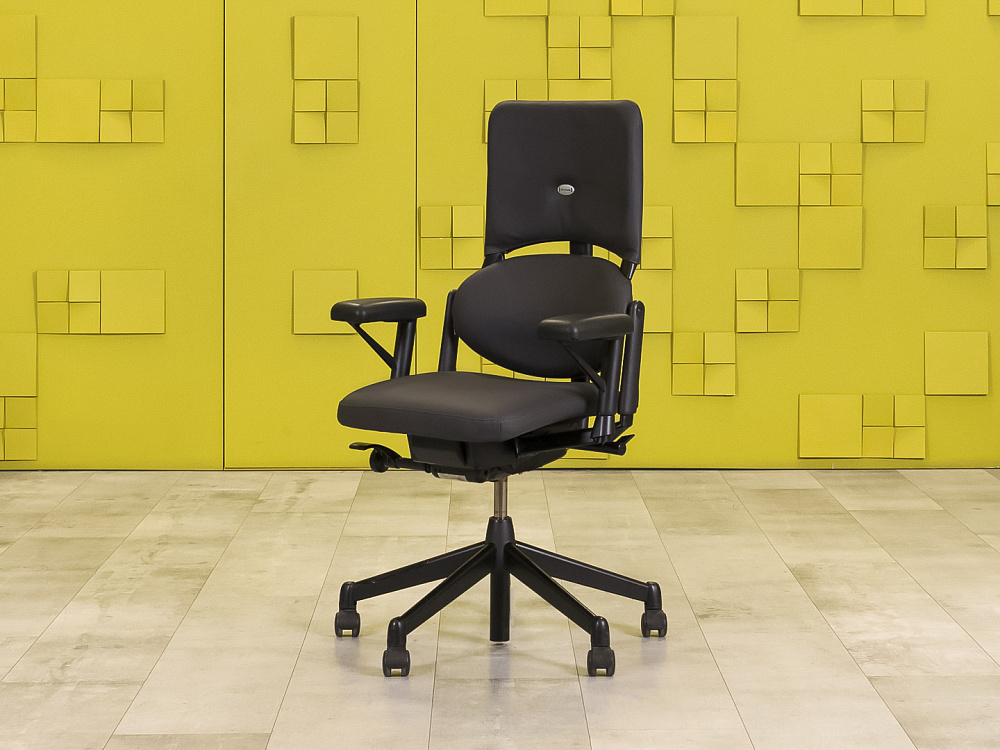 Офисное кресло руководителя на колесах Please 1 Steelcase Кожа Чёрный Франция  КРКЧ-05115