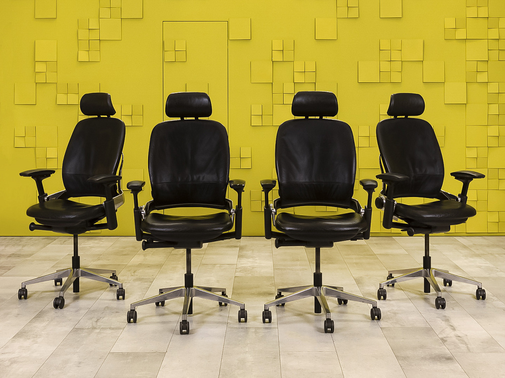 Офисное кресло руководителя на колесах Leap V2 Steelcase Кожа Чёрный Франция  КРКЧ-23066