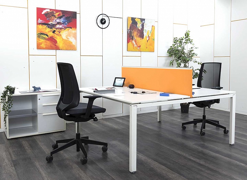 Комплект офисной мебели стол с тумбой  1 600х1 650х720 ЛДСП Белый   (КОМБ-28092)
