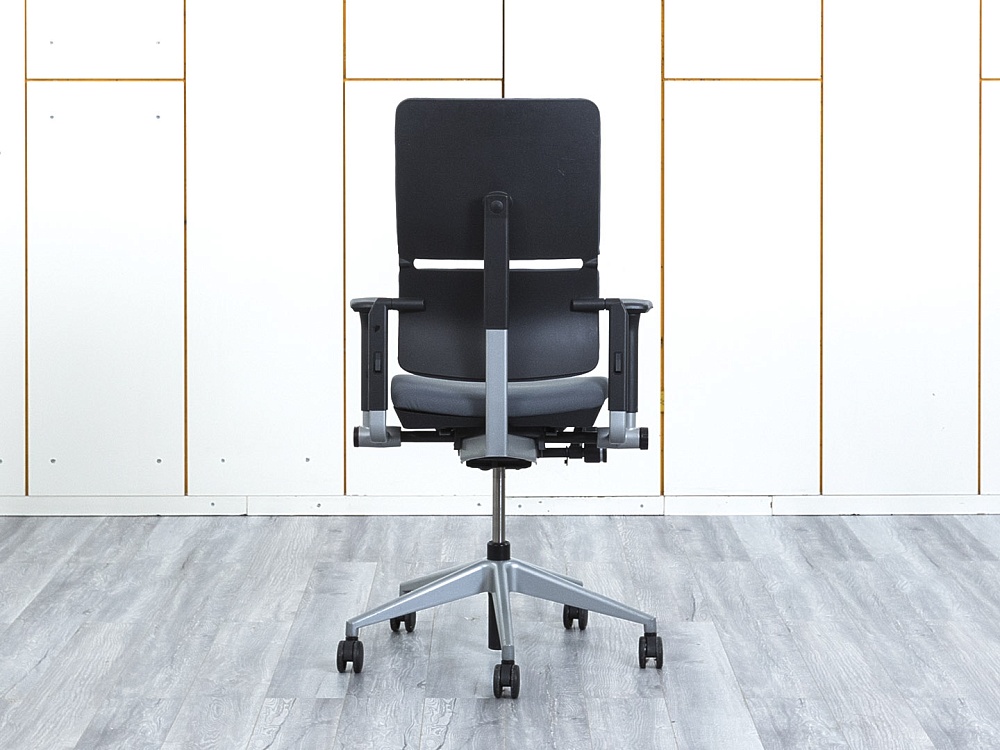 Офисное кресло руководителя  SteelCase Ткань Серый Please 2 Ergonomic  (КРТС-14113)
