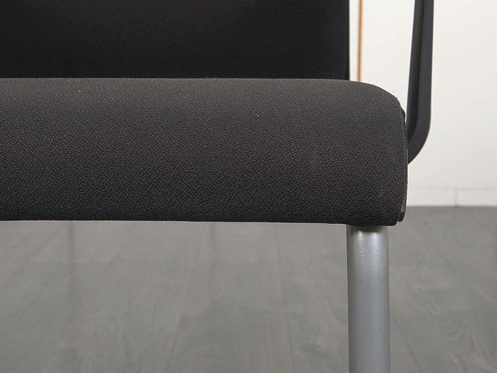 Конференц кресло для переговорной  Черный Ткань SteelCase   (УДТЧ-10081)