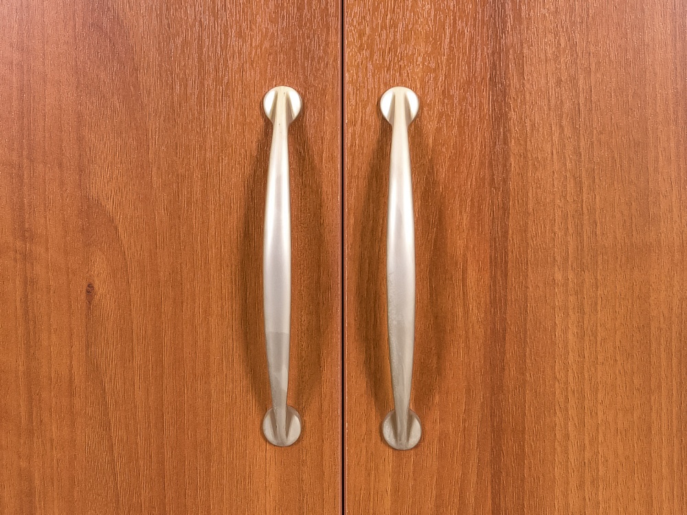 Шкаф для одежды ЛДСП Вишня  ШГ3ДШ-30036