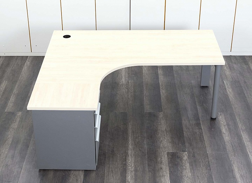 Комплект офисной мебели стол с тумбой Bene 1 830х1 625х720 ЛДСП Бук   (СПУВКл-09112)