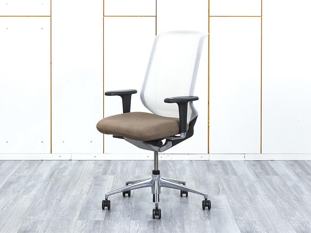 Офисное кресло для персонала  VITRA Сетка Белый   (КПСБ1-21113)
