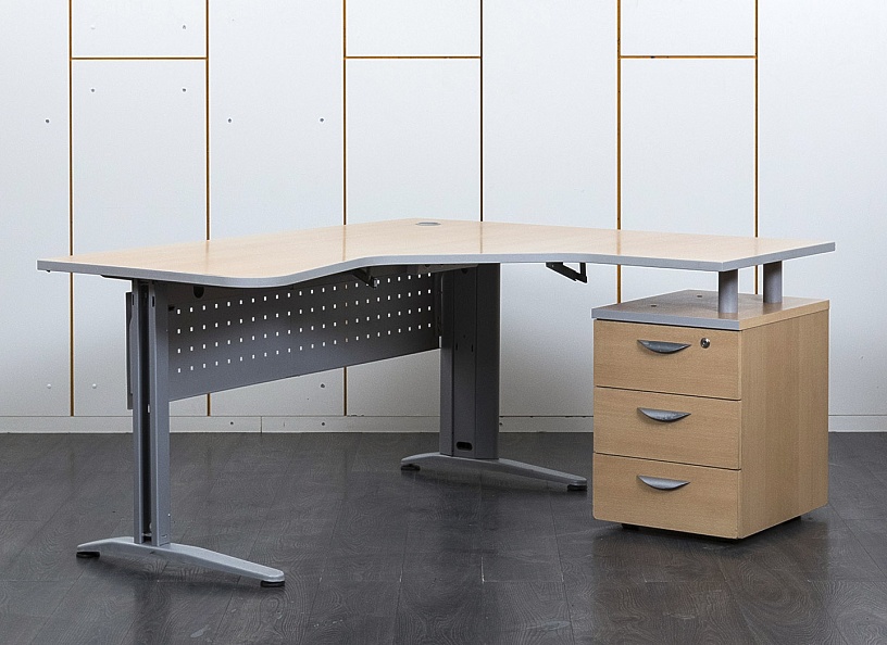 Комплект офисной мебели стол с тумбой  1 600х1 400х740 ЛДСП Клён   (СПУВКП-05101уц)