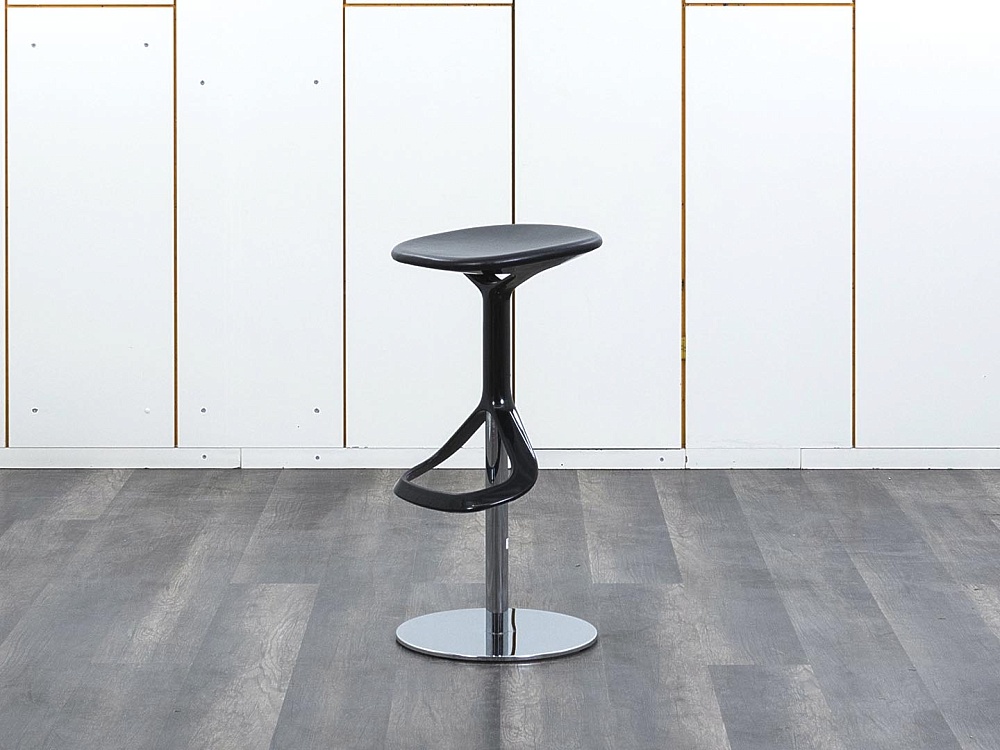 Офисный стул Walter Knoll Кожа Черный LOX  (УНКЧ-13112)