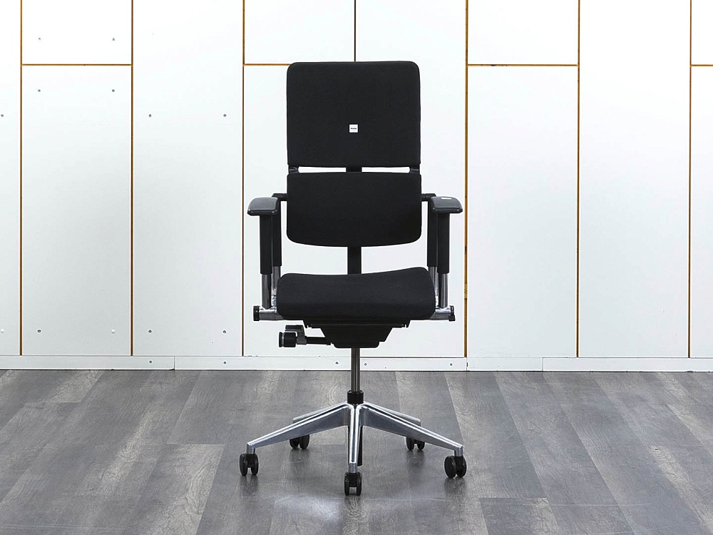 Офисное кресло руководителя  SteelCase Ткань Черный Please 2 Ergonomic  (КРТЧ-17113)