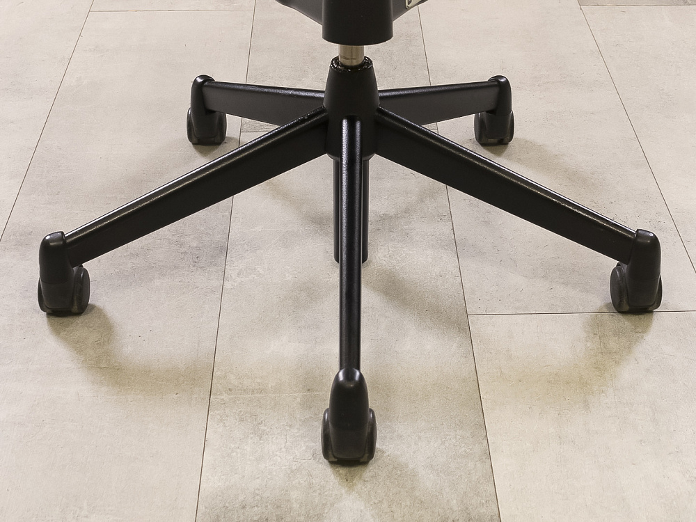 Офисное кресло руководителя на колесах Please 1 Steelcase Кожа Чёрный Франция  КРКЧ-05115