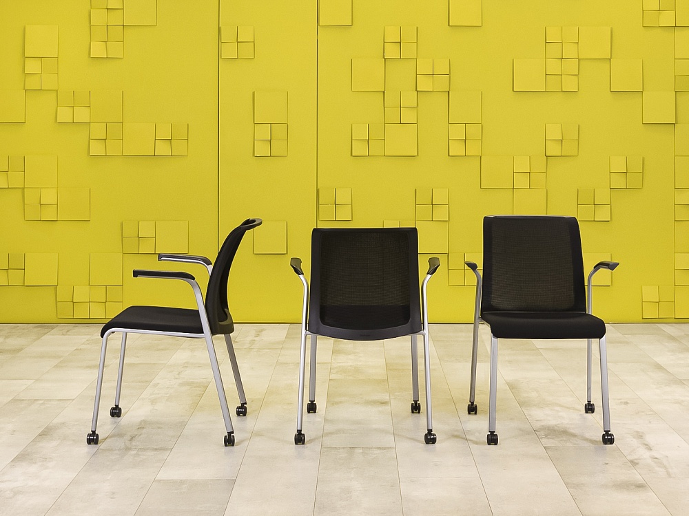 Конференц кресло для переговорной Reply Steelcase Ткань Чёрный Франция  КНТЧ-30016