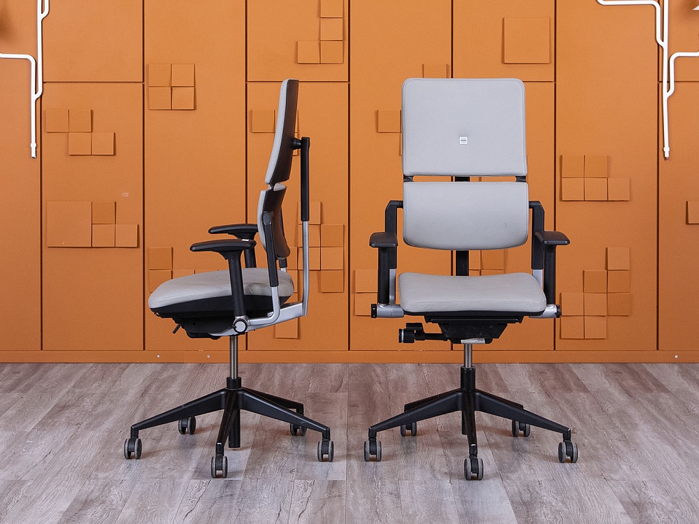 Офисное кресло руководителя  SteelCase Кожа Серый Please 2 Ergonomic  (КРКС-21015)