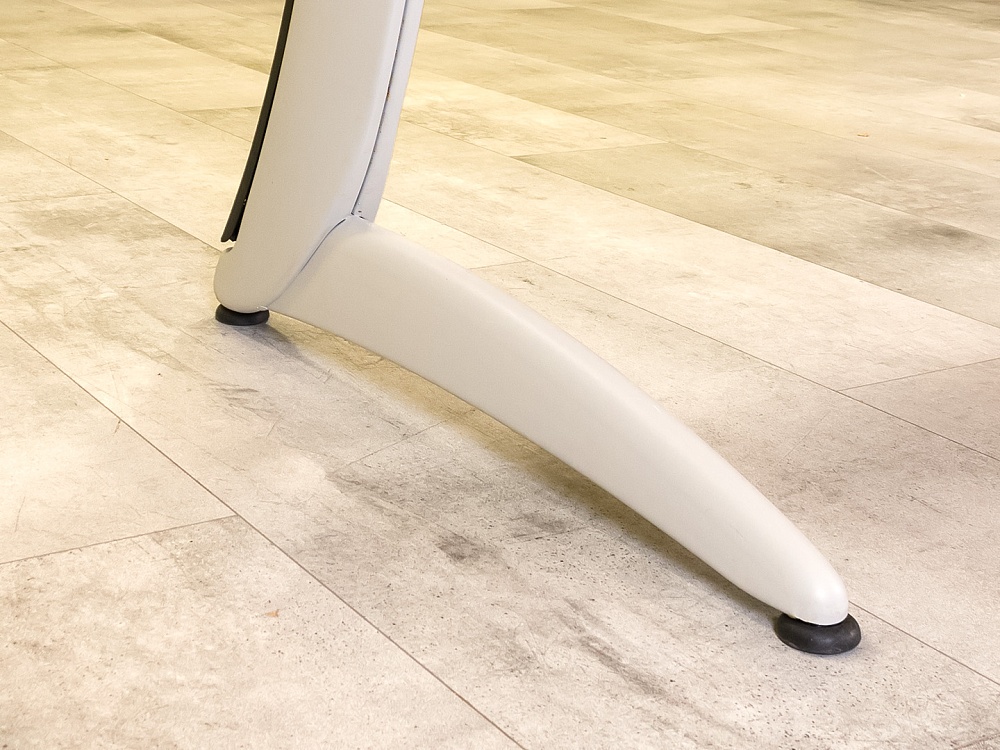 Офисный стол эргономичный Steelcase 1600x900 ЛДСП Бук Франция_СПЭВ-280923