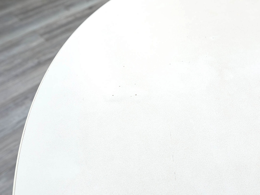 Офисный стол для переговоров Pedrali 900х900х760 ЛДСП Белый   (СГКБ-17094)