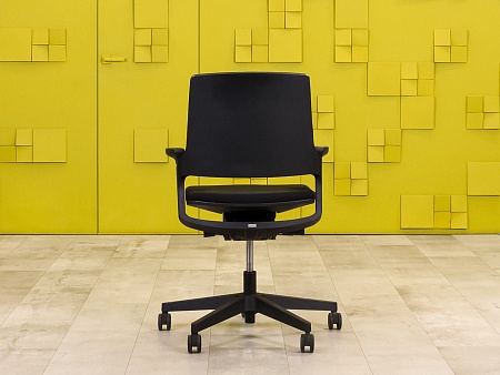 Офисное кресло для персонала на колесах Interstuhl Ткань Чёрный Германия_КПТЧ-220922