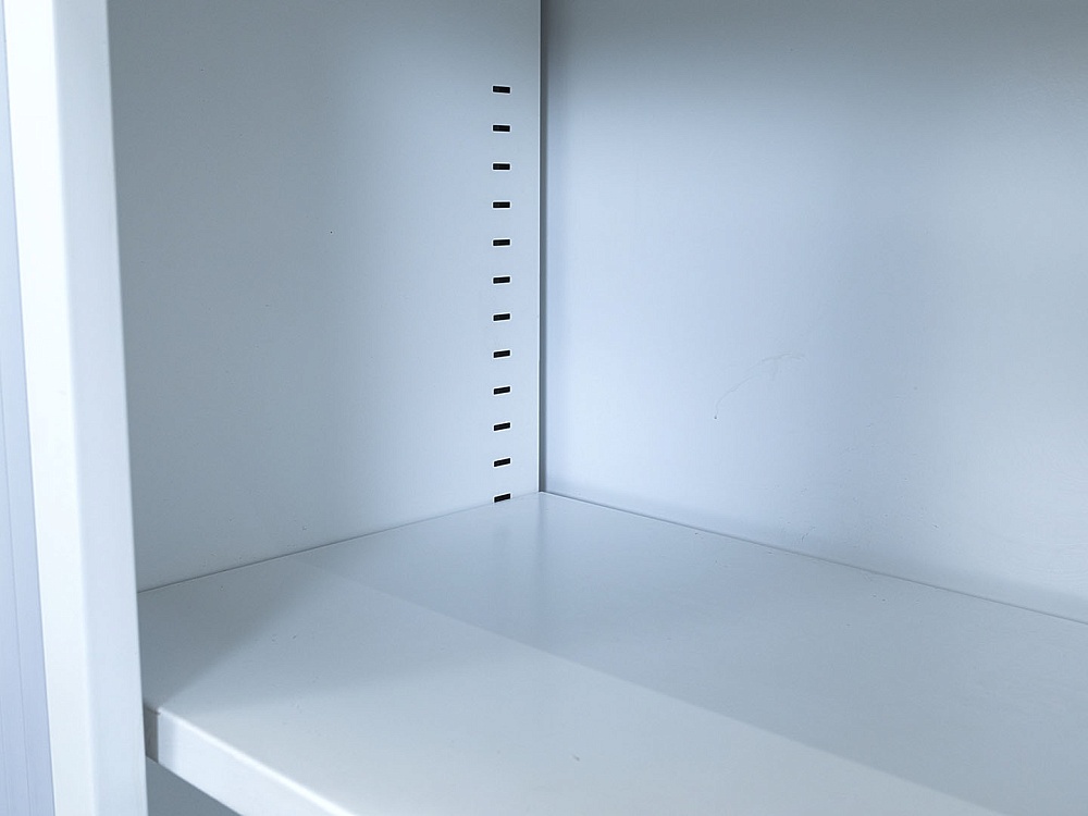 Комплект офисной мебели Herman Miller 2 800х1 630х750 ЛДСП Белый   (КОМБ1-30033)