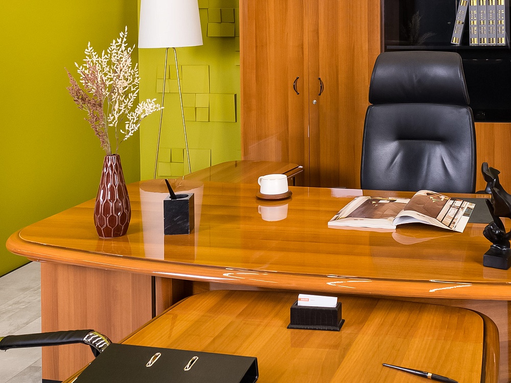 Кабинет руководителя CANNES Goodfurniture МДФ Орех Италия_КРХ1-070524
