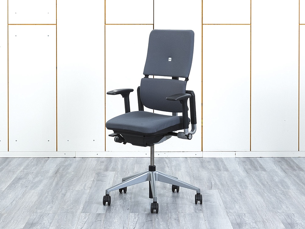 Офисное кресло руководителя  SteelCase Ткань Серый Please 2 Ergonomic  (КРТС-14113)