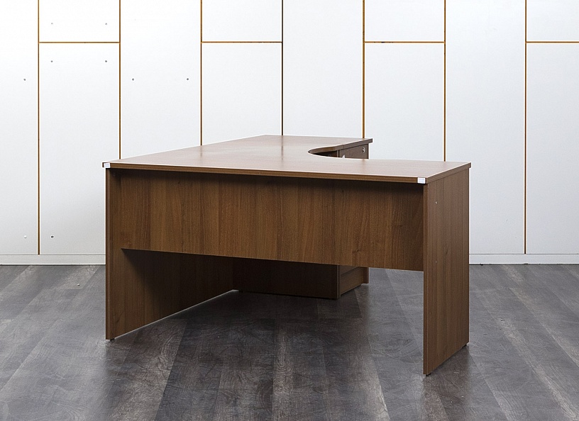 Комплект офисной мебели стол с тумбой  1 400х1 610х750 ЛДСП Орех   (СПУХКп-15072)