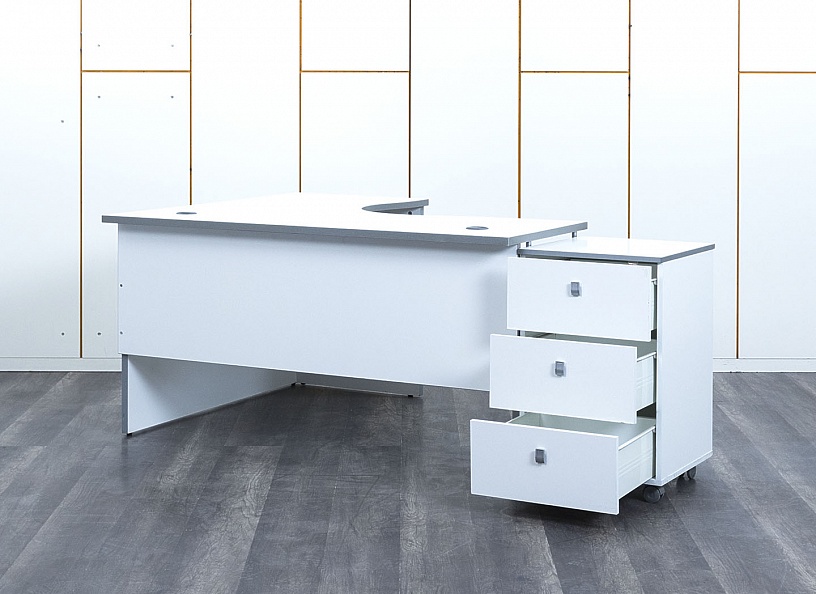Комплект офисной мебели стол с тумбой  1 500х1 200х750 ЛДСП Белый   (СПУБКп-03082)